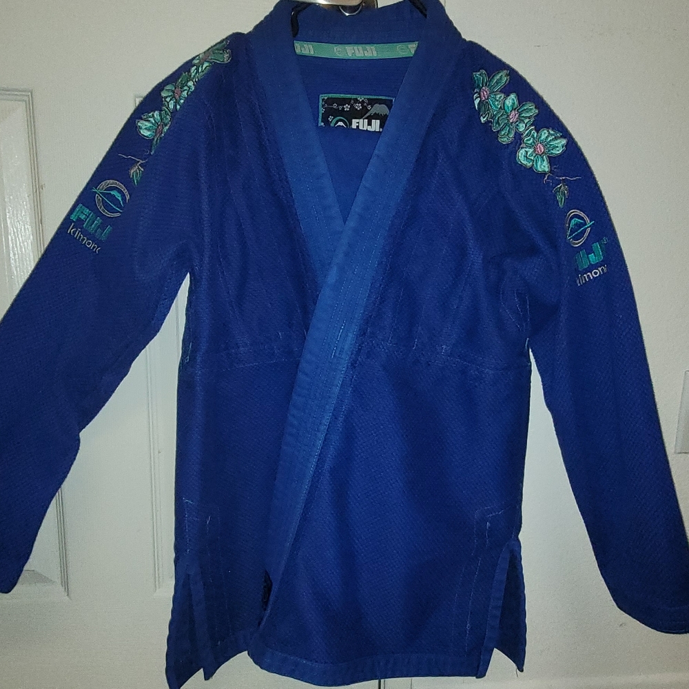 Fuji womens gi W2